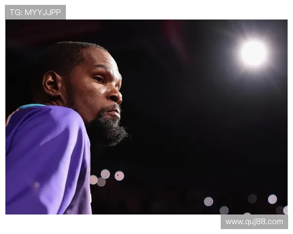 杜兰特低位强硬翻身跳投无人可挡完美破包夹成功得分